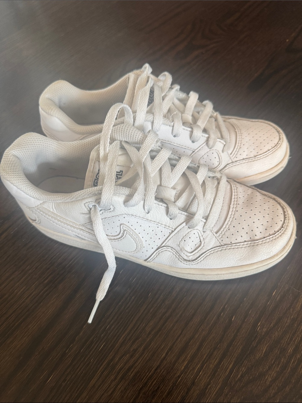 Nike Force Kids White Low-Top Lace-Up Sneakers size 6